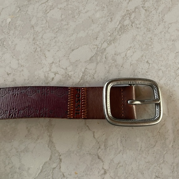 Fossil Embossed Leather Belt - Picture 4 of 4